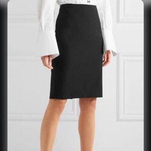 Theory Stretch Wool Pencil Skirt. Size 2